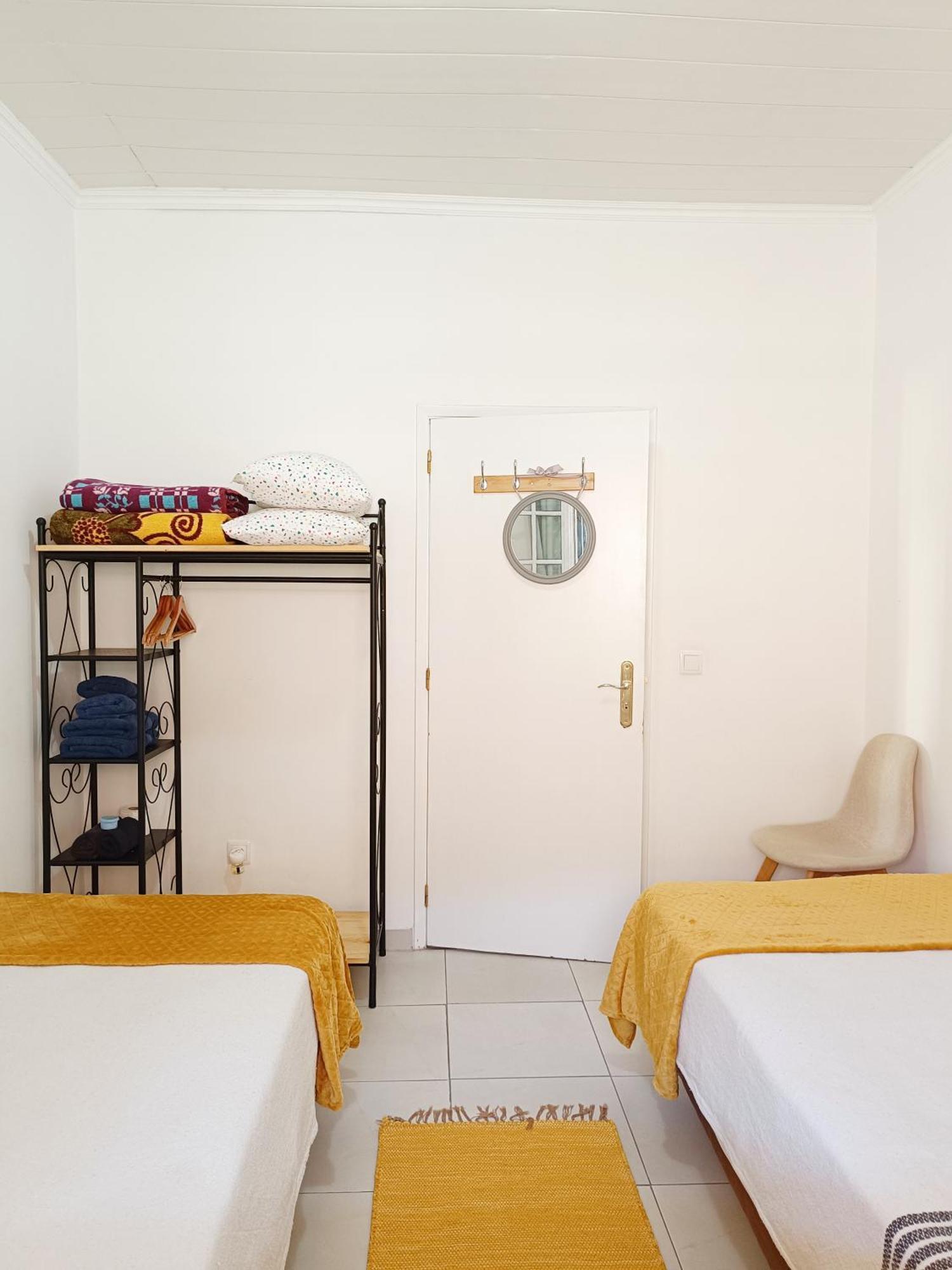 Home & Flower - Private Bedrooms Funchal Cameră foto